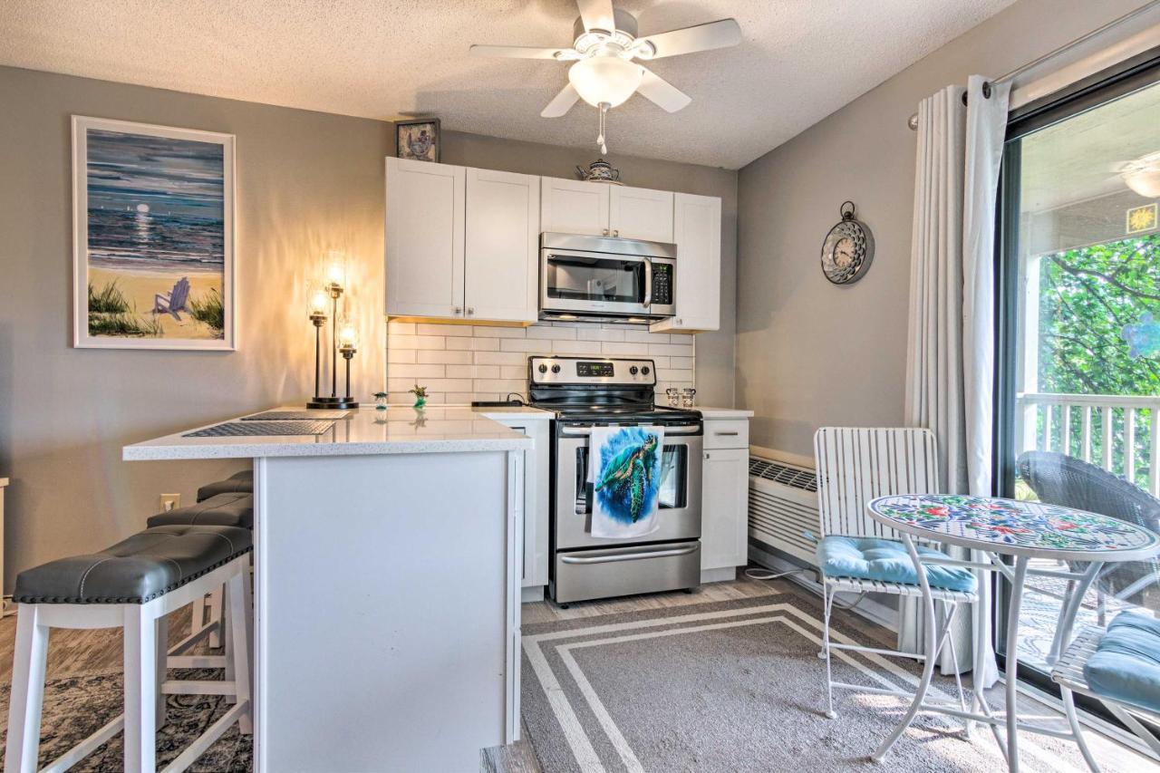 Modern Studio With Balcony About 1 Mi To Lake Lure! Zewnętrze zdjęcie