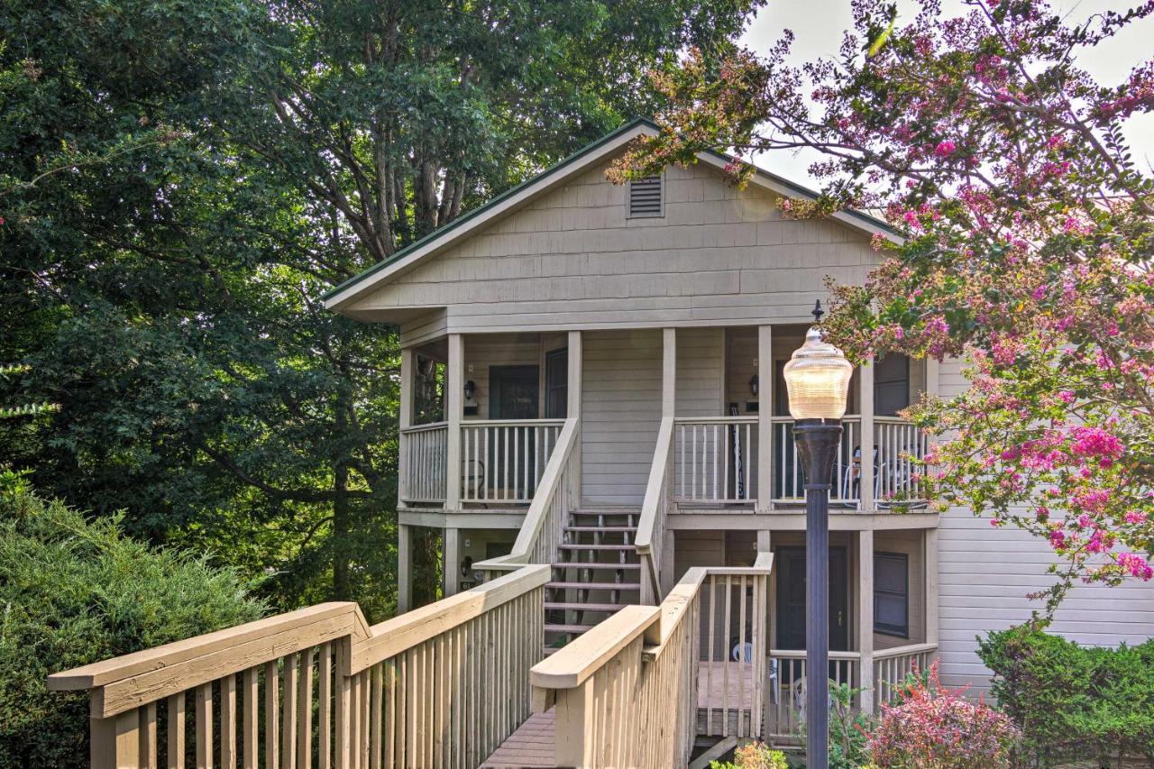 Modern Studio With Balcony About 1 Mi To Lake Lure! Zewnętrze zdjęcie